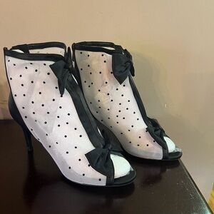 Elegant Black and White Women's Heels